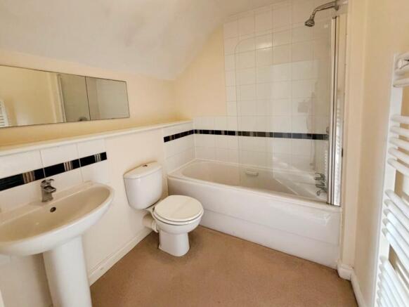EnSuite Bathroom.jpeg