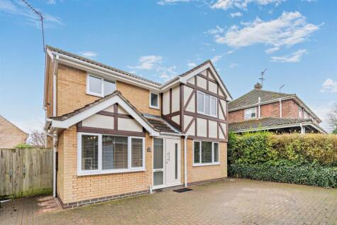 Bullfinch Close, Oakham, Rutland