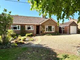 2, Dene Farm Cottages, Lockeridge SN8 4EP