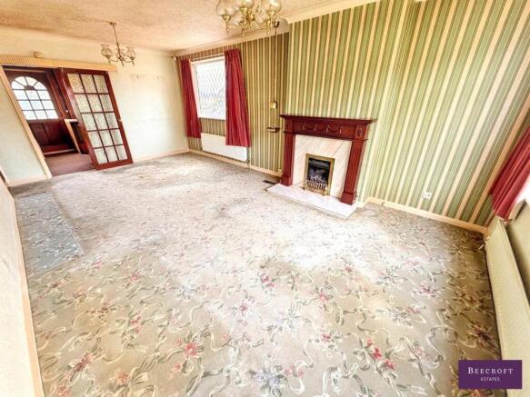 3 bed Semi-Detached Bungalow for sale Image 6