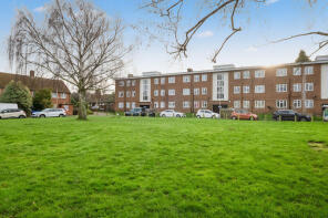 16, Manor Court Flats, Oxford Road, Canterbury CT1 3QR