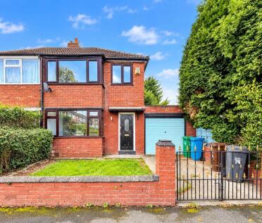 14 Long Street, Manchester, M18 8QW
