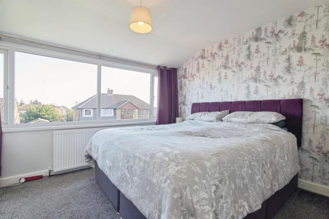 3 bed Semi-Detached for sale Image 6