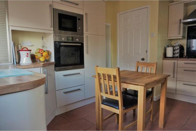 Kitchen / Breakfast