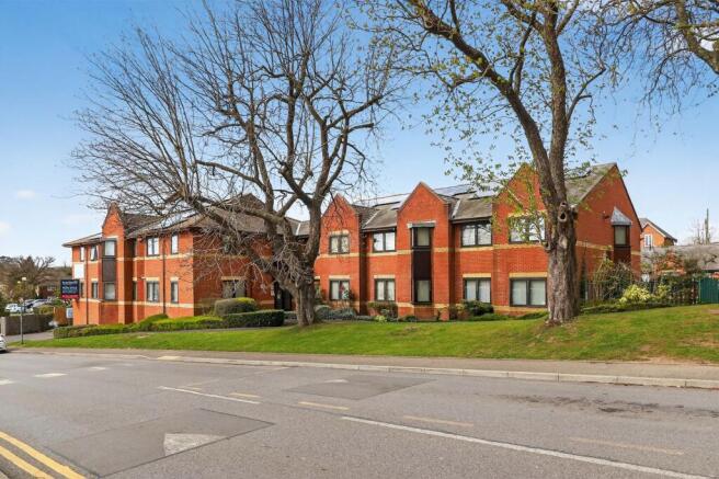 Unit 6 Station Court, Station Approach, Borough Green, Sevenoaks, Kent TN15 8BG