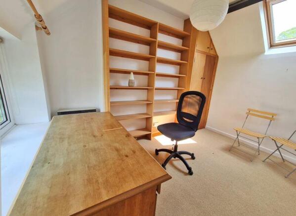 Photo 11