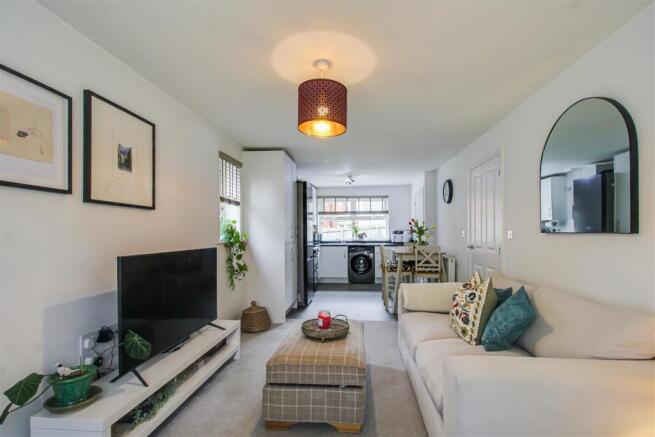 2 bed End of Terrace for sale Image 4