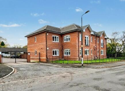 Wellfield Lane, Hale, Altrincham