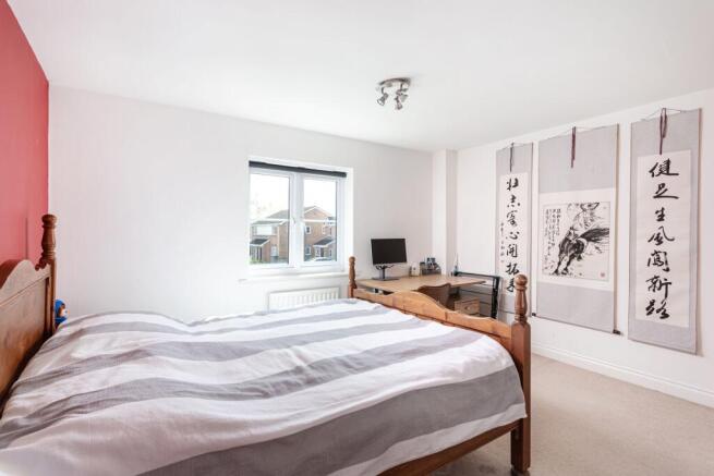3 bed Semi-Detached for sale Image 8