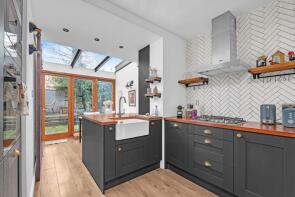 81a, Hanley Road, London N4 3DQ
