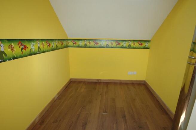 BEDROOM 3