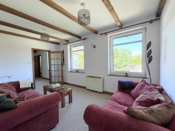 SITIING ROOM