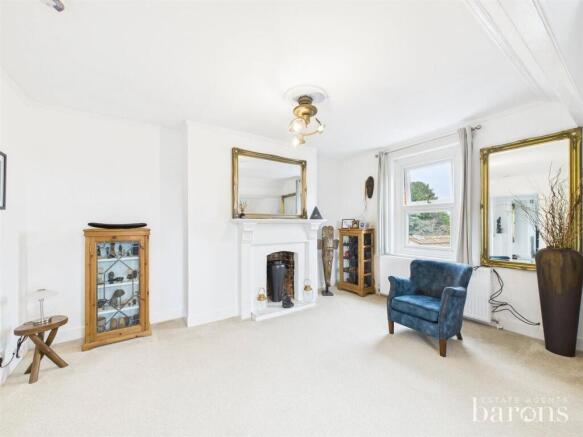 Cromwell Road, Basingstoke, Hampshire, RG21 photo 4
