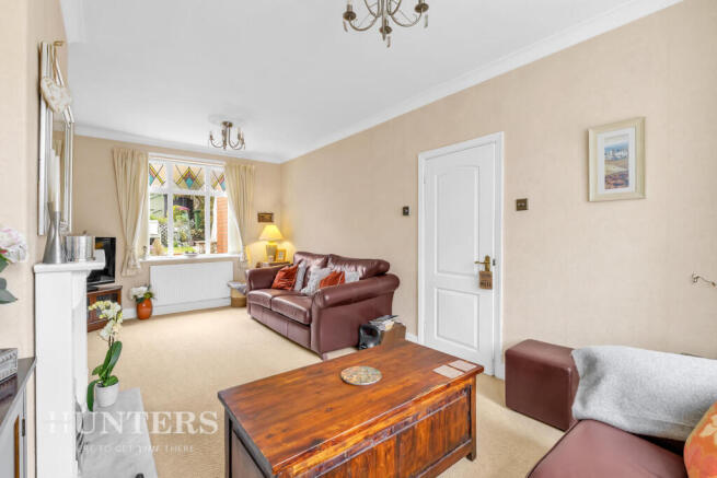 2 bed Town House for sale Image 4