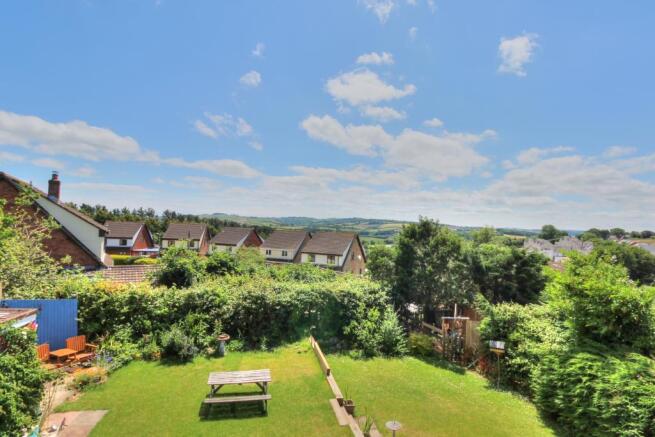 Garden & Views