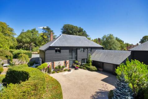 Yaldham Manor Drive, Kemsing, Sevenoaks, Kent, TN15