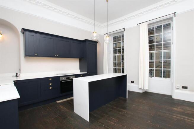 Kitchen living room (5).JPG