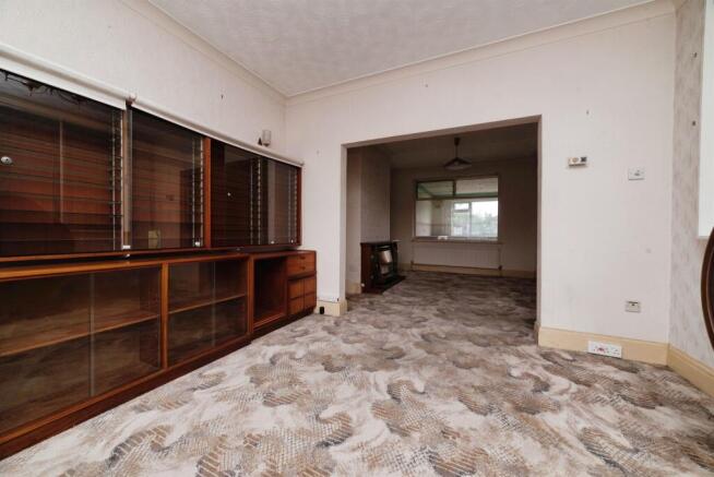 3 bed Semi-Detached for sale Image 4