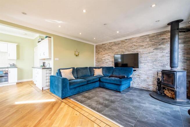 Dining/Family Room