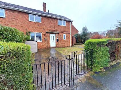 Salisbury Avenue, Waltham, Grimsby, N.E. Lincs, DN37 0BX