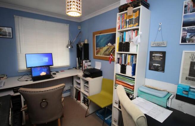 Photo 8
