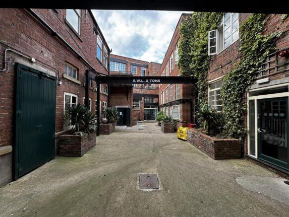 33 bed Not Specified for sale Image 5