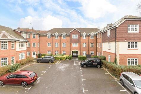 Brighton Road, Addlestone