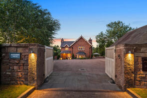 Tilston House, Malpas Road, Tilston, Malpas SY14 7DS