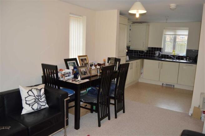Lounge / kitchen