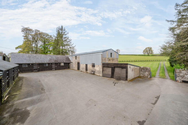 Exceptional Smallholding Property