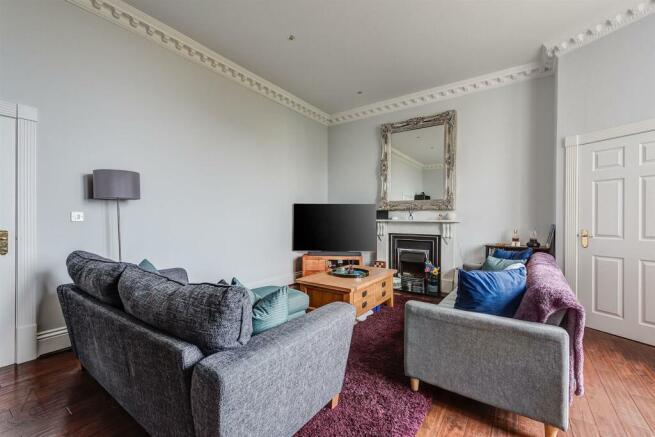 Apt.C.LoxleyHouse(Interior)(10of28).jpg