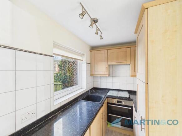 CAM02145G0-PR0090...