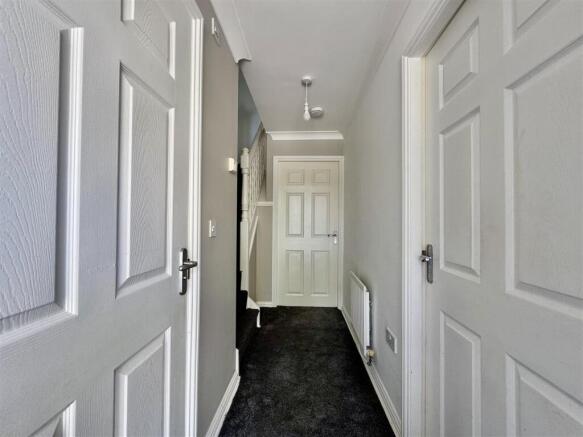 3 bed Terraced for sale Image 7