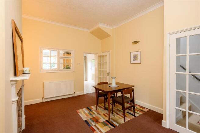 2 bed Terraced for sale Image 6