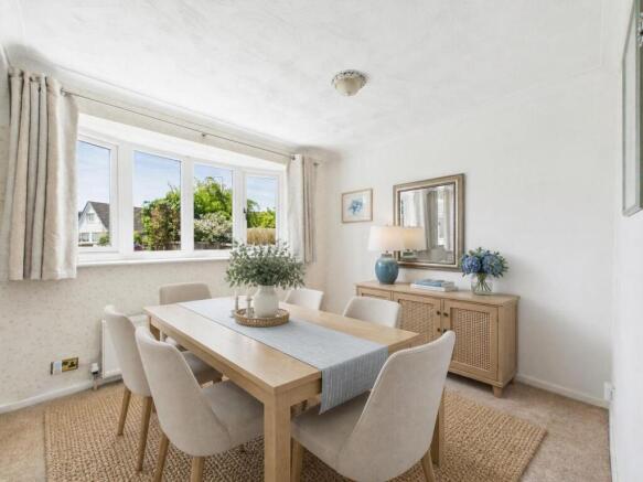 Dining Room (Virtually Furnished)