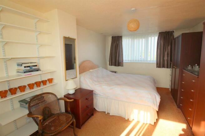 Ashley Road, 52 - Top floor bedroom 5.JPG