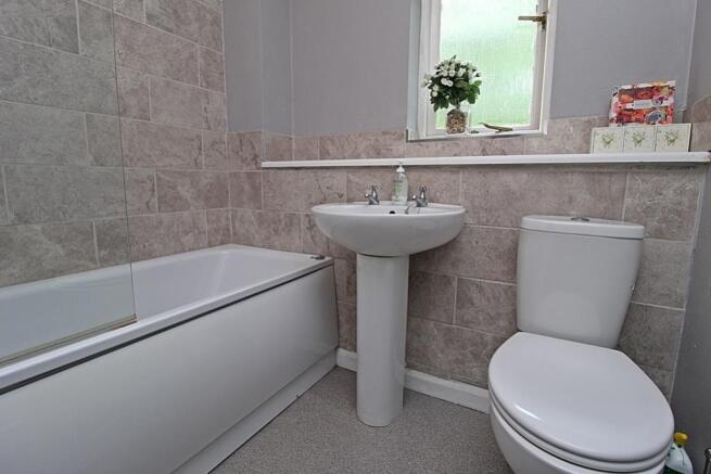 Bathroom.JPG