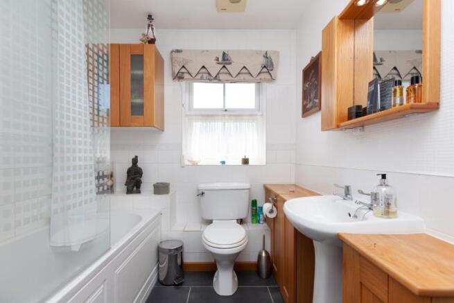 Family bathroom