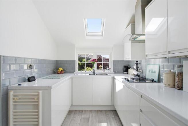 3 bed Detached Bungalow for sale Image 10