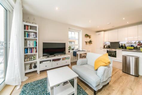 Bedwyn Mews, Reading, Berkshire