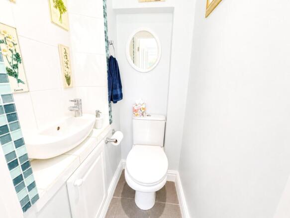 2 bed Terraced for sale Image 10