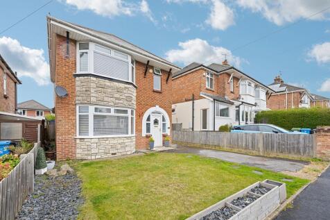 Enfield Road, Poole, BH15