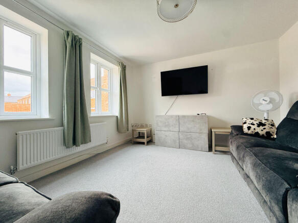 3 bed Detached for sale Image 4