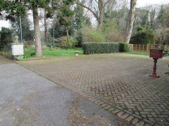 Parking & Front...