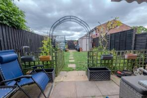 6, Harvey Close, Peterborough PE8 6BH