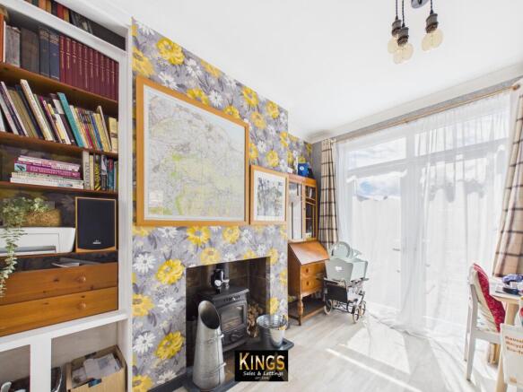 2 bed Semi-Detached for sale Image 6