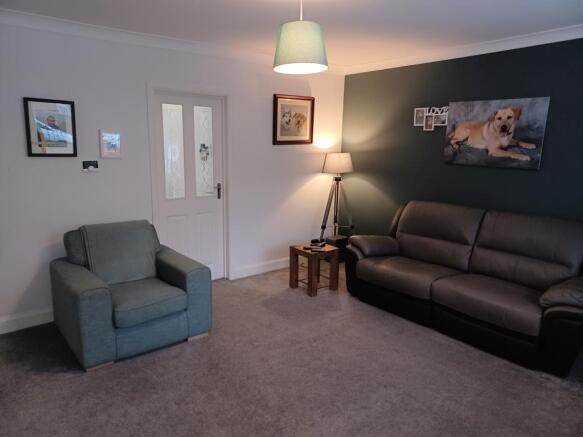 11 Grants Lounge1