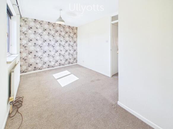 3 bed Semi-Detached for sale Image 9