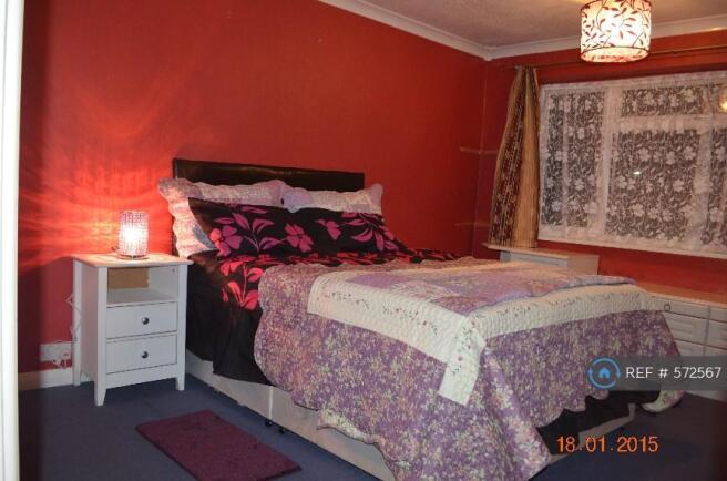 Masterbedroom-2