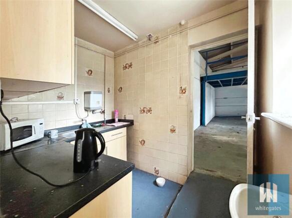 Not Specified to rent Image 7